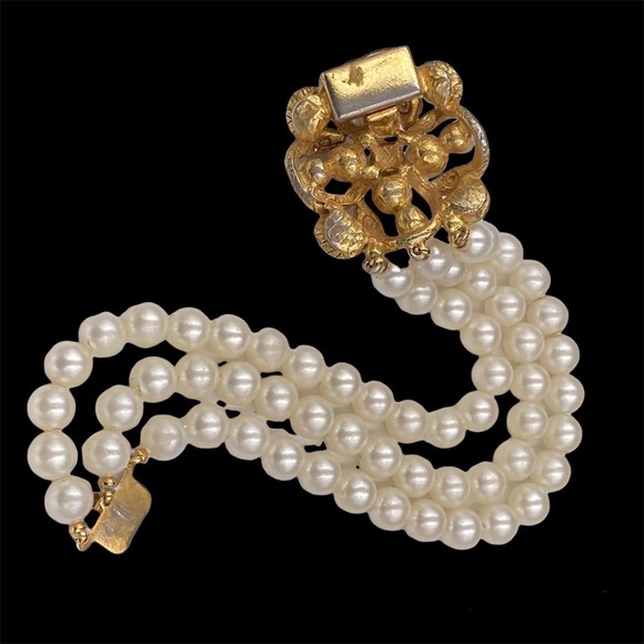 Vintage Florenza Coiled Snakes Faux Pearl Bracelet - Picture 5 of 6